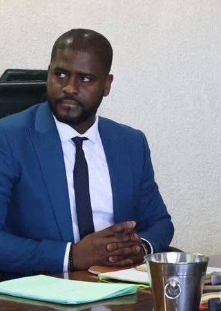 Dr Starlin Peguy Engozogho Anris